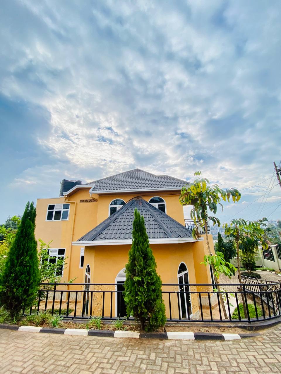 Annet Massage Therapist Location View